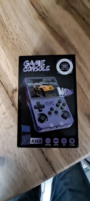 Mini konsola retro R36S, emu PSX, N64, Nes, Snes na prezent