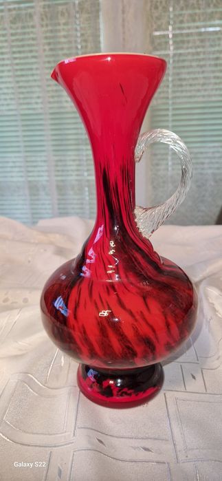 Wielka Karafka Wazon Murano Style • 29,5 cm • Czerwono-Czarna • PRL Vintage