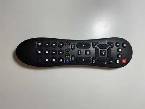 Piłot do dekodera Netia/Polsat/Plus. Evo-Box