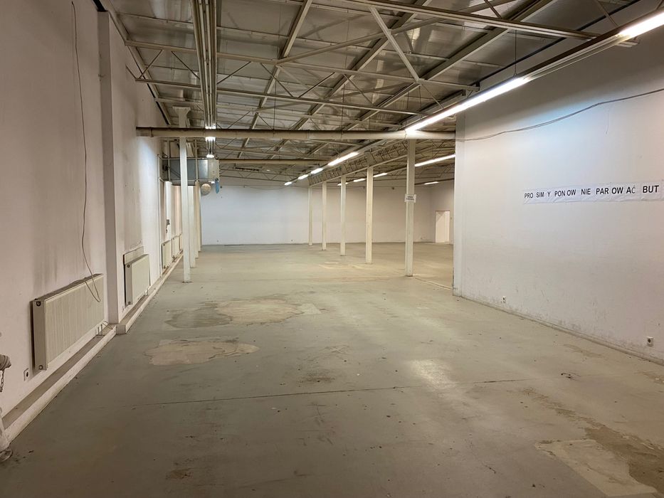 Wynajmę lokal handlowo-usługowy 550m2 w centrum