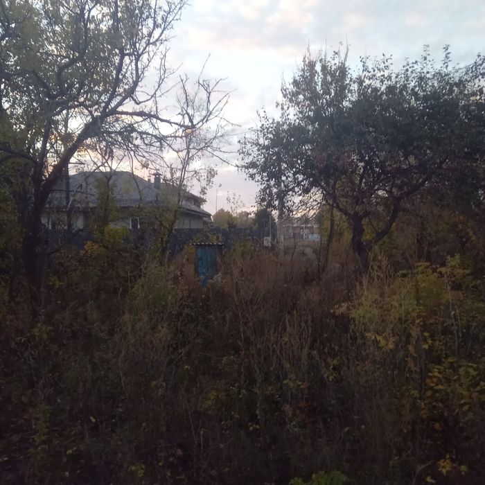 Ділянка по вул. Берестова