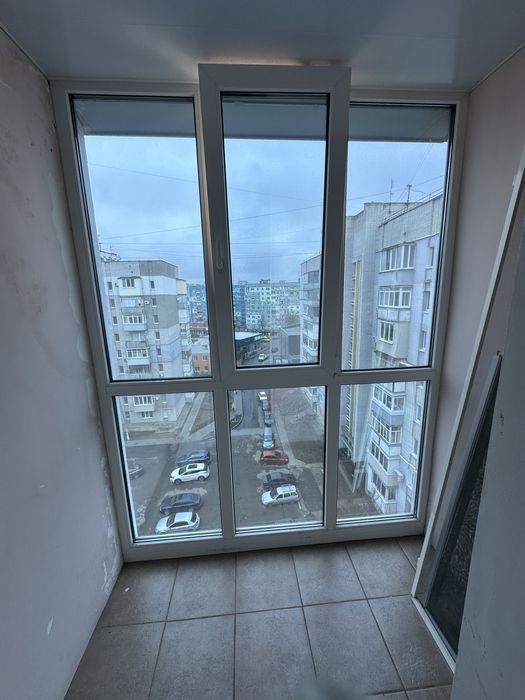 Продам 1 комнатную чешку в центре города район Сильпо!