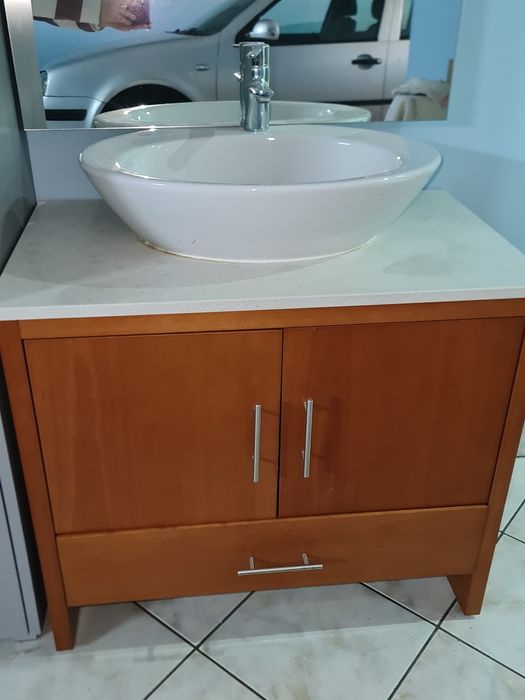 Movel wc, espelho e torneira