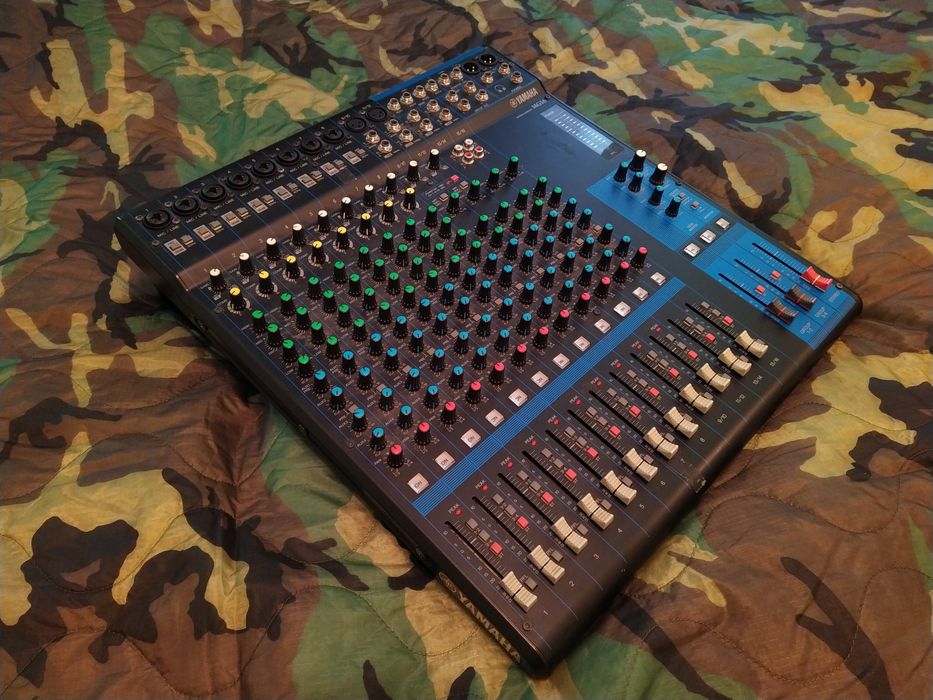 Mikser audio Yamaha MG16