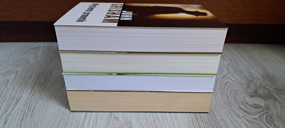Grisham Więzienny prawnik + Król odszkodowań + Demaskator + Wspólnik