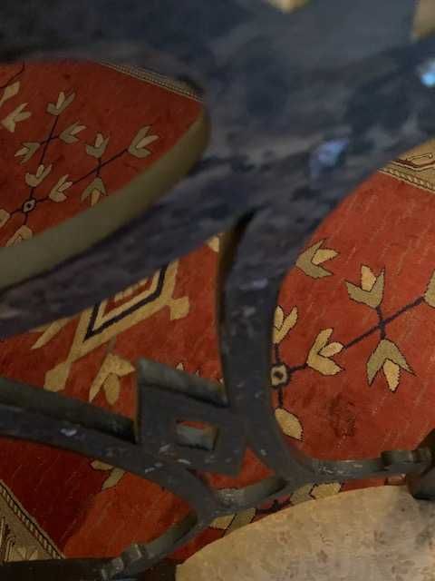 Vendo Cadeira Antiga - Modelo Austríaco