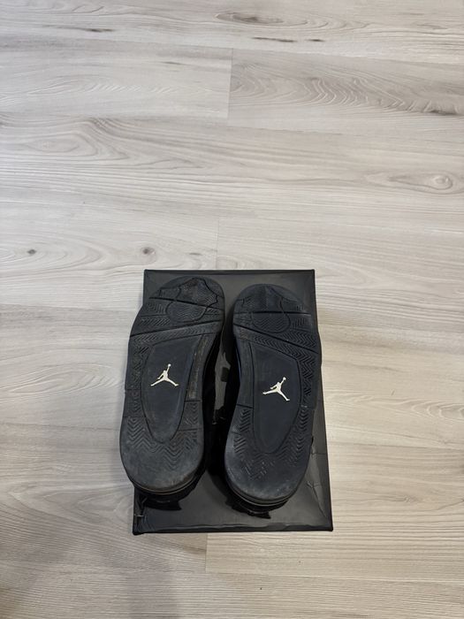Air Jordan 4 Black Cat
