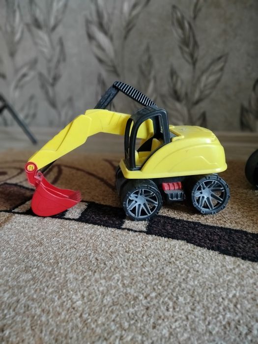 Продам дитячі іграшки
