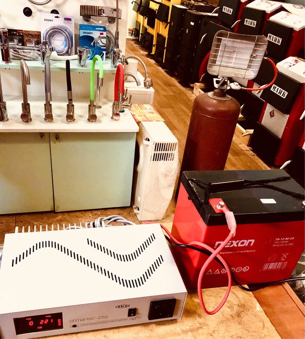 Бесперебойник LVT ОПТИМУС-250.