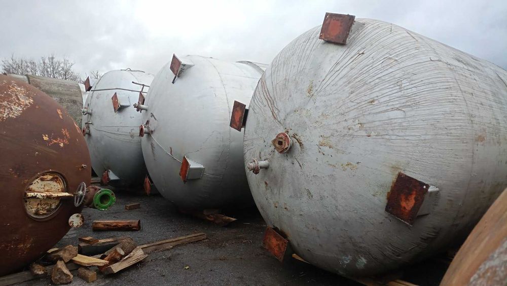 16 куб бочка отстойник эмалированная цистерна діжка