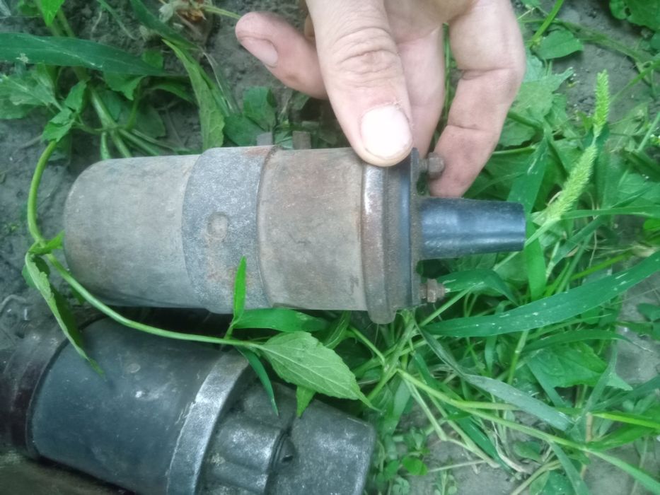 Продаю все що на фото + мотор  на ваз копейку