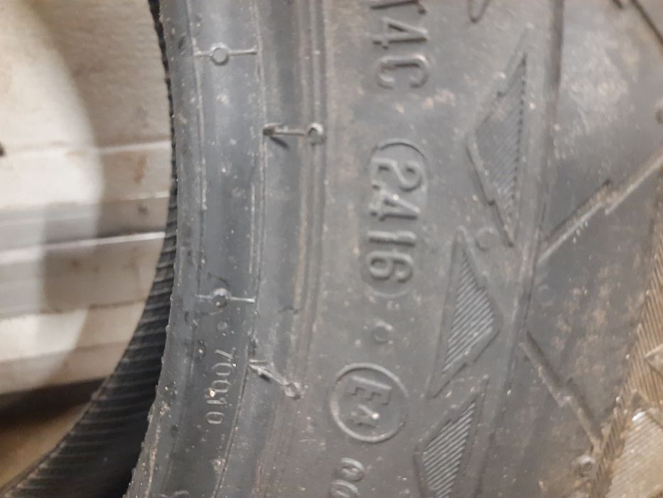 Opony 1szt Nowe 225/65r16C Continental VancoWinter 2