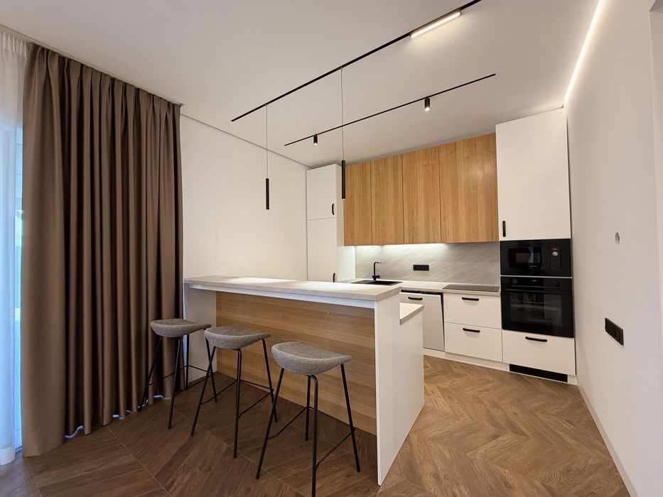 Продаж нового дизайнерського котеджу в ЖК New Village !