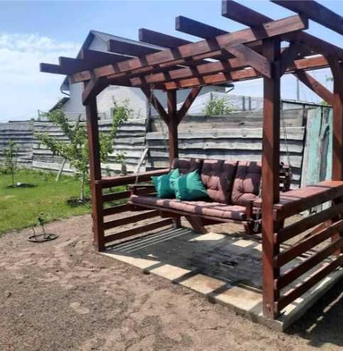 Альтанки, качелі садові в наявності, перголи, меблі садові