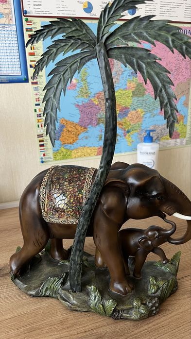 Статуетка Слон і слоненя