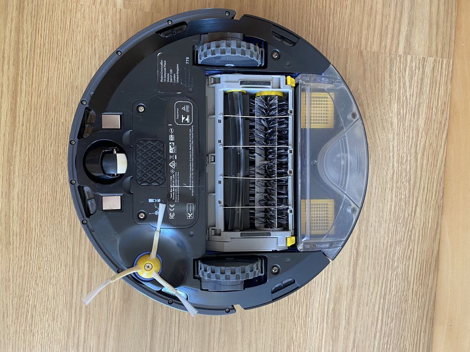 Aspirador iRobot Roomba serie 776