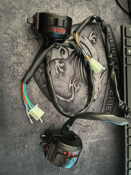 comandos piscas , buzina universais para moto