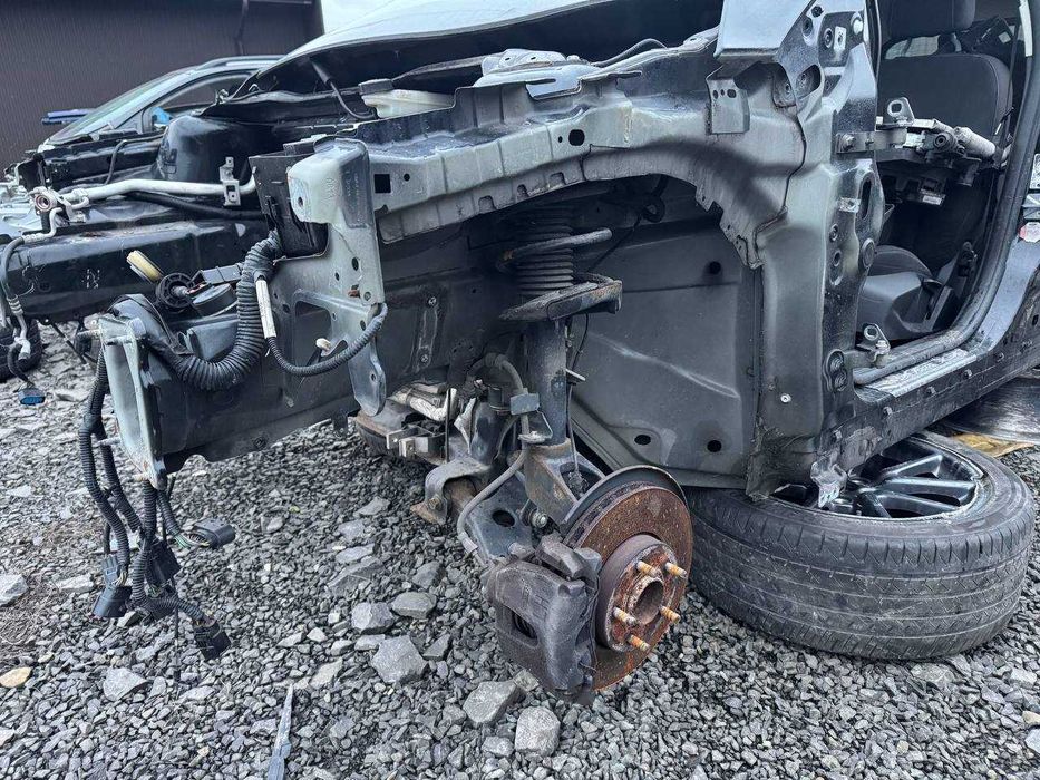 FORD FOCUS 2013 РОЗБОРКА двері крило ліхтар ляда сидіння підвіска