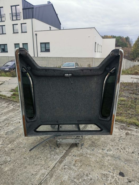 Zabudowa paki  isuzu D max 2011 biała