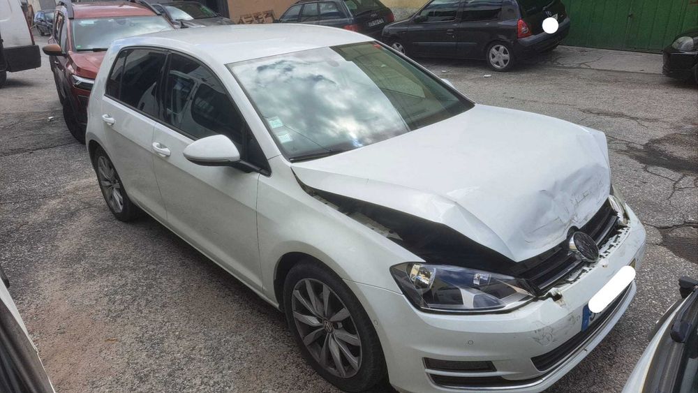 VW Golf VII 1.6 TDI - Para Peças