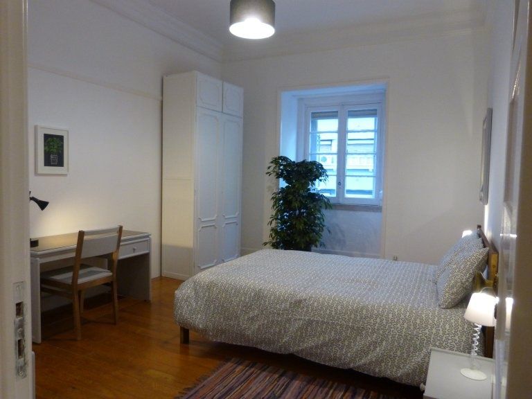 Quarto a arrendar, WC privado Rua Rio Novo 313 Santa Maria da feira