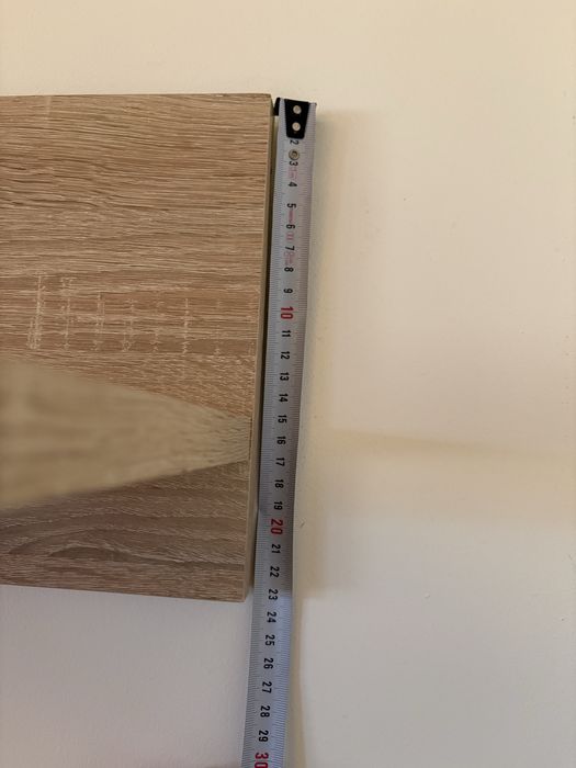Półka wisząca z okleiny