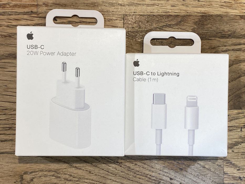 комплект Apple: Зарядка 20W + Кабель USB-C to Lightning
