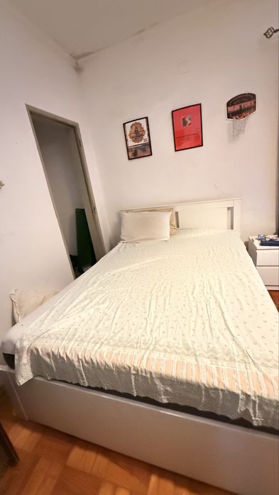 Cama de casal + colchão Emma
