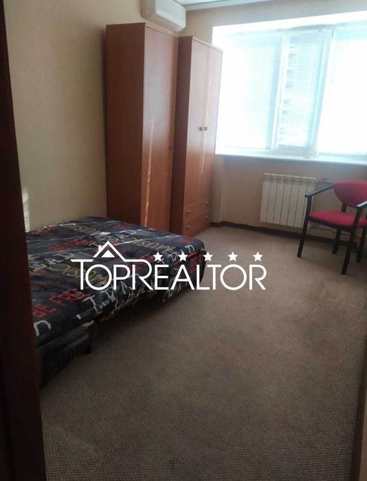 СТАЛИНКА З ЛІФТОМ! Ж/Б! Пушкінська!. Продам 2к 45 м2