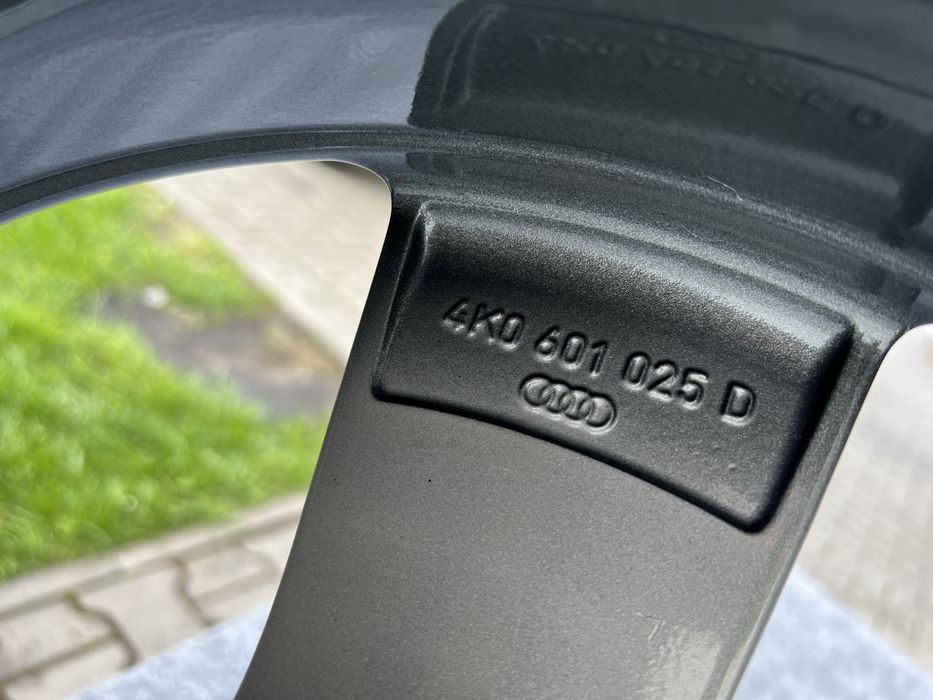 Диски титани R18 AUDI оригінал 5х112 ЕТ39 а3 а4 а6 Q5 Q3 skoda