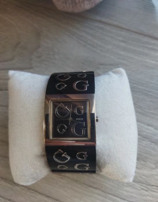 Zegarek damski Guess