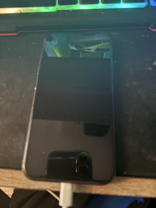 Iphone 11 78% baterii
