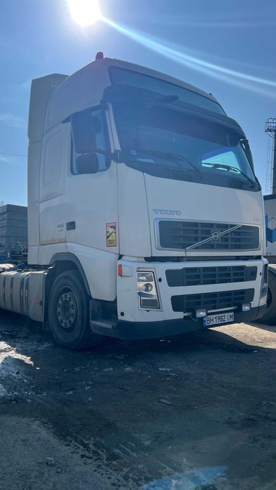 Volvo FH13 2008р кап ремонт двигателя