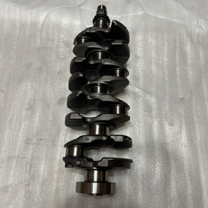 Коленвал Hyundai/Kia 231102B710, 231102B700