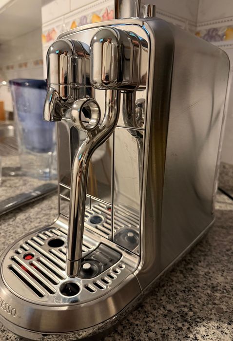 Máquina café Nespresso