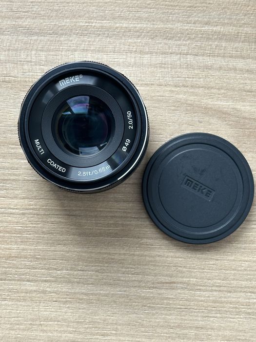 Обʼєктив MEIKE 50 mm f/2 APS-C Fuji X-mount