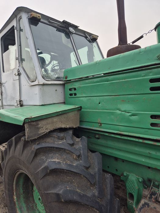 Трактор Т-150 стан нормальний.