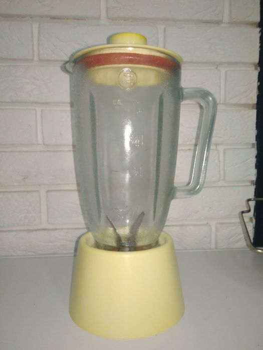 Кухонний комбайн aka ddr tgl 12500