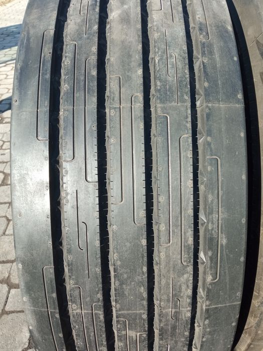 Para opon 315/60R22.5 152/148L Continental HSL2