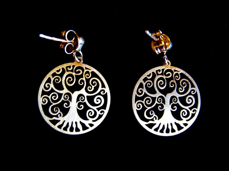 Brincos Em Prata Dourada - Novos