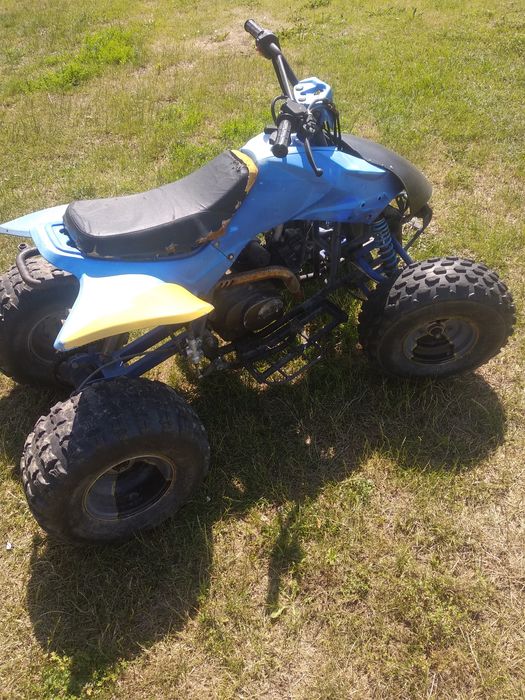 Продам квадроцикл.
