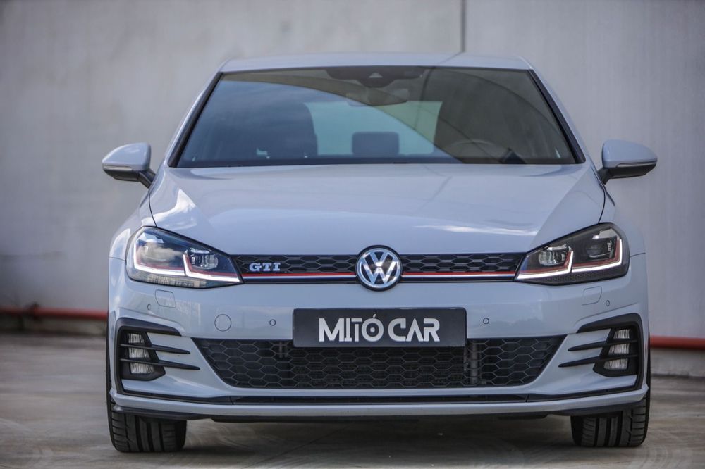 VW Golf GTI Performance BlueMotion DSG foto 4