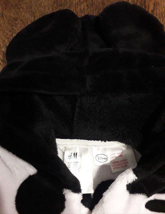 Szlafroki z Myszką Miki, myszką Minnie i kaczką Daisy r. 110 - 116