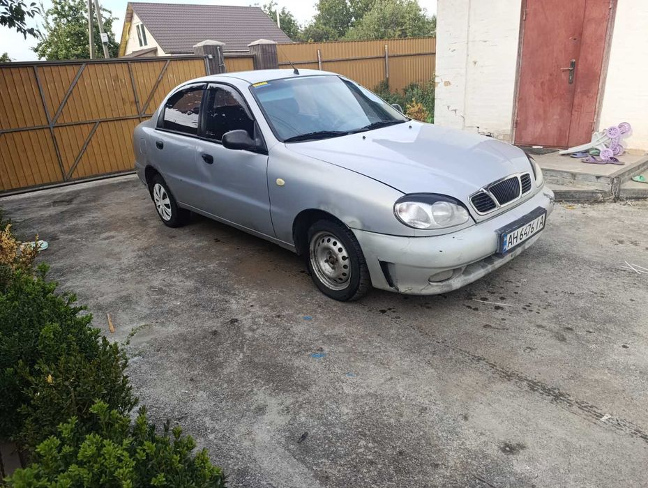 Продаю Ланос 2011 р. 1,5 газ бенз