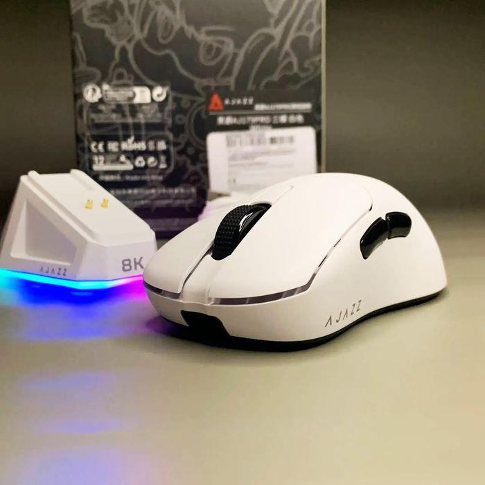 Игровая мышь Ajazz AJ179 PRO белая. Беспроводная 8К PAW3395