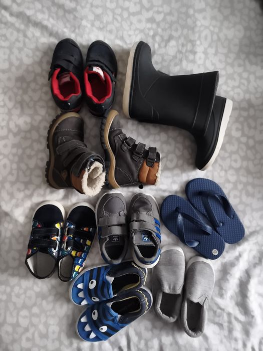 Buty rozmiar 22-25 całość