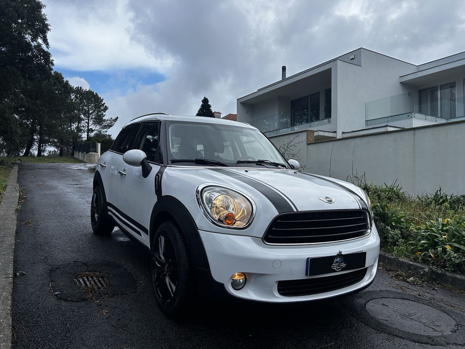 Mini One Countryman 1.6i 98cv (Poucos kms)