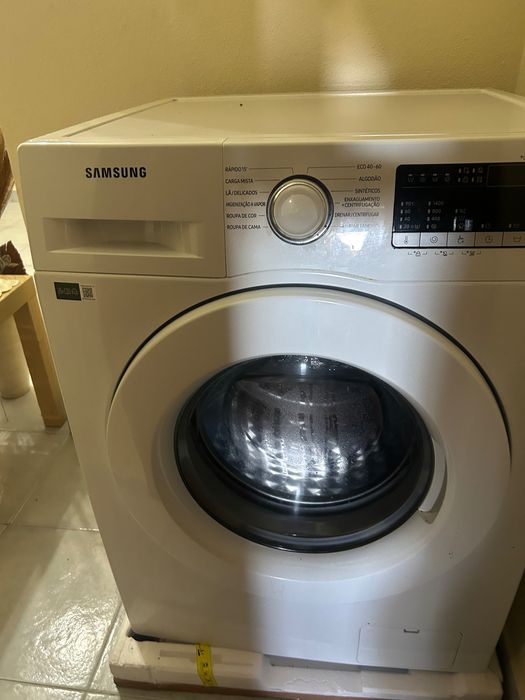 Máquina de lavar roupa
