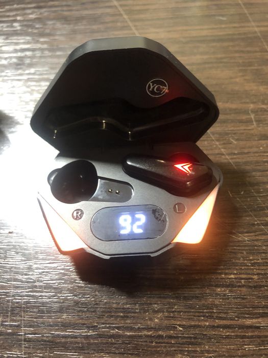 наушники блютуз НОВЫЕ! не использовались