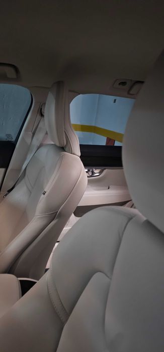 Volvo V90 T8 Plug-in Hybrid Momentum AWD Geartronic